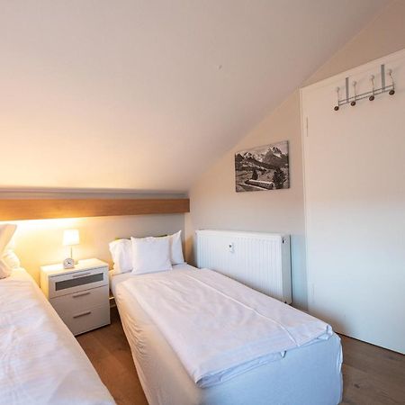 Ferienwohnung Überflieger Garmisch-Partenkirchen Exterior foto