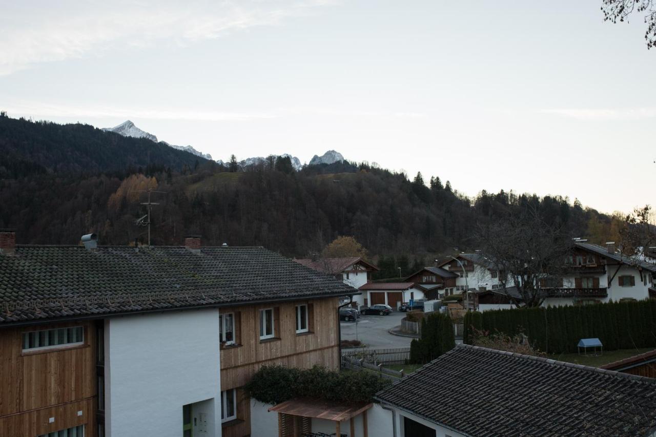 Ferienwohnung Überflieger Garmisch-Partenkirchen Exterior foto