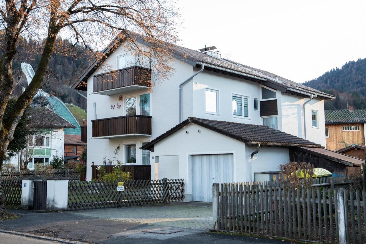 Ferienwohnung Überflieger Garmisch-Partenkirchen Exterior foto